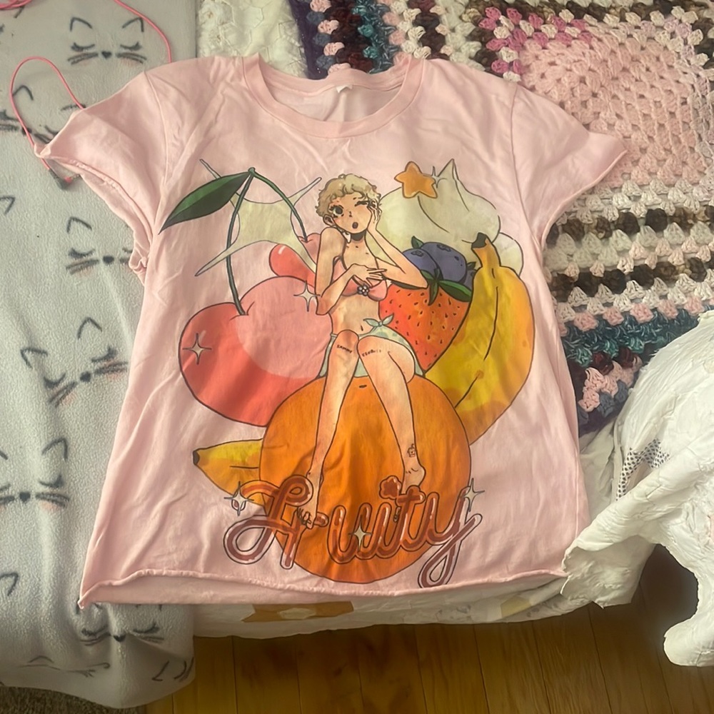 Cropped Pink Chloe Moriondo T-Shirt